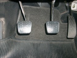 pedal 001.JPG