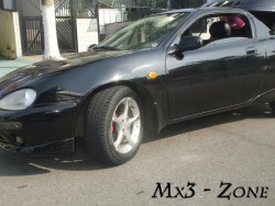 Mazda mx3 3.jpg
